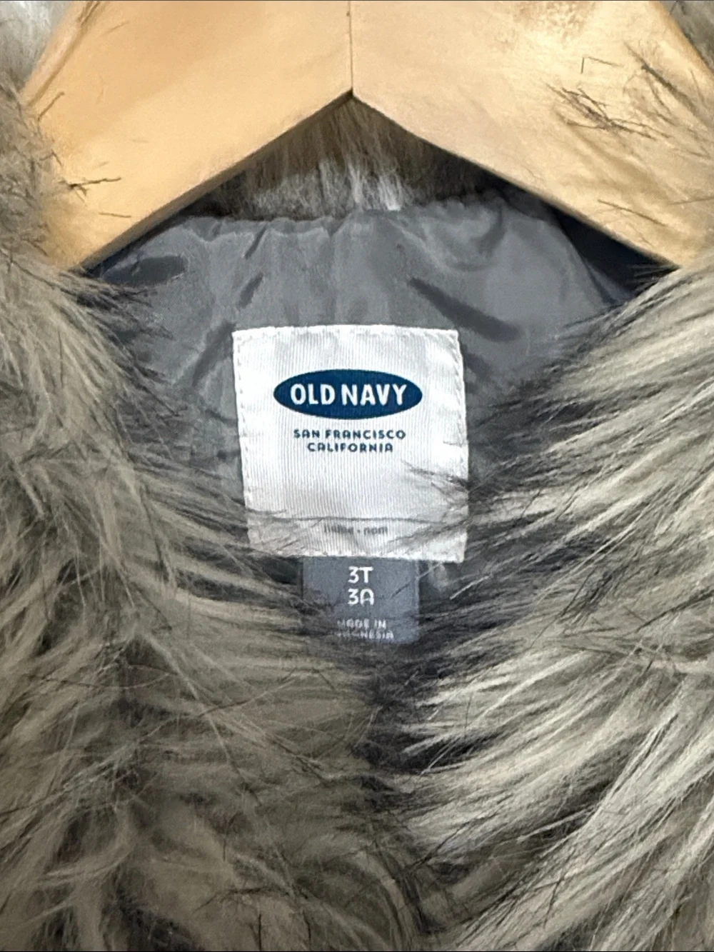 Old Navy Girl’s Faux Fur Vest